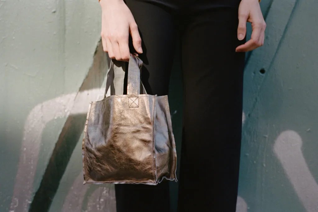 BIRTHDAY BAG, SEAL